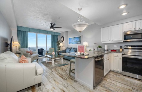 Brush - Stewarts Condo | Luxury 14th Floor 1 BR Condo Direct Oceanfront Wyndham Ocean Walk Resort Daytona Beach | 1403
