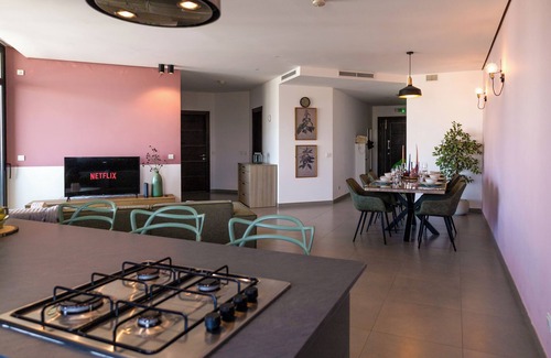 Paceville Apartment | Luxury 2-bedroom apartment in St Julians