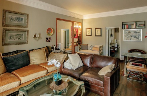 Kentron Apartment | LUXURY 2-BEDROOM APARTMENT WITH AC IN CITY CENTER CASCADE YEREVAN