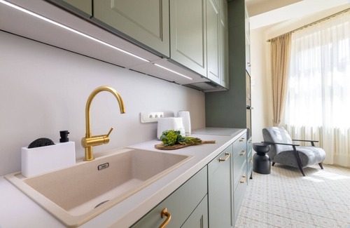 Stare Mesto Apartment | Luxury 2 bedroom apartment with AC in the Old Town