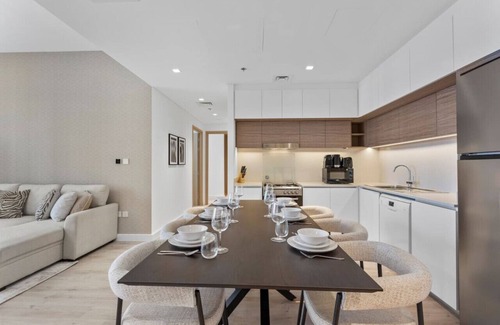 Dubai Apartment | Luxury 2 bedroom in Dubai Creek Harbour- Suiteable