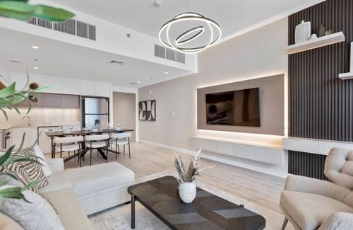 Dubai Apartment | Luxury 2 bedroom in Dubai Creek Harbour- Suiteable