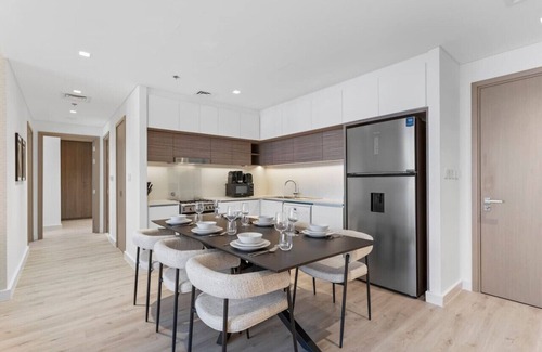 Dubai Apartment | Luxury 2 bedroom in Dubai Creek Harbour- Suiteable
