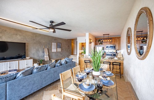 Frydendal Villa | Luxury 2-bedroom villa - Award Winning - Best Views on the Island - 3 AC Units