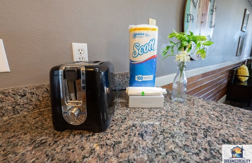 Branson Condo | Luxury 2 Bedroom Walk-In ~ Golf Course ~ Near The Strip (CL-A8)