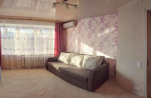 Sukhinovka Apartment | Luxury 2 Rooms Apartments in Center by Green House