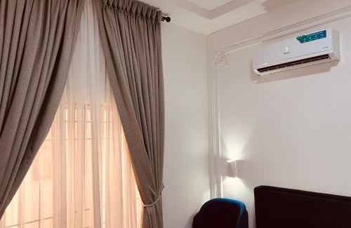 Ofin Apartment | Luxury 2bedroom Apt in lekki,24hrs light, Wifi