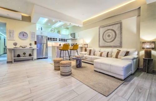 Villas Del Mar Condo | Luxury 2BR Beachfront Stay – Juan Dolio