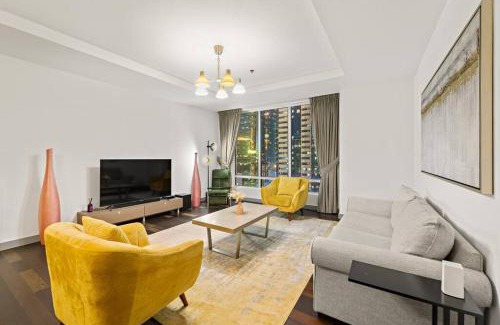 DIFC Apartment | Luxury 2BR DIFC Full Kitchen, Pool, Gym Near Restaurants