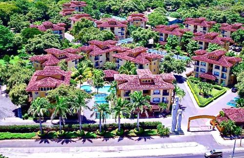Tamarindo Apartment | Luxury 2BR Escape near Tamarindo