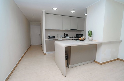 Tumba Vieja Apartment | Luxury 2BR Oceanview, parking and balcony