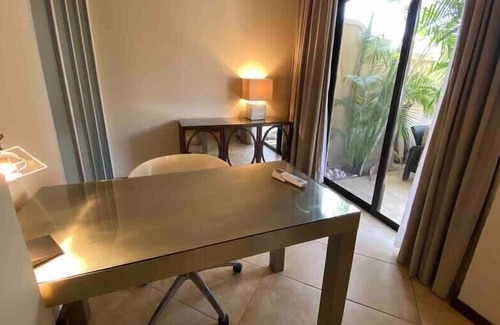 Gold Coast House | Luxury 3-bdr design townhome @ Malmok /Au~95