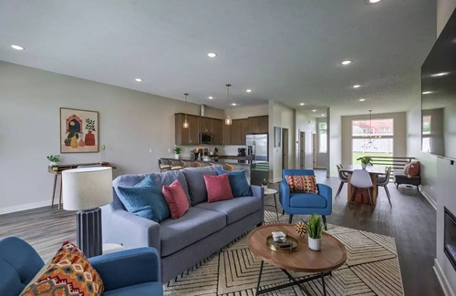 Downtown Omaha House | Luxury 3 Bed - Near UNMC