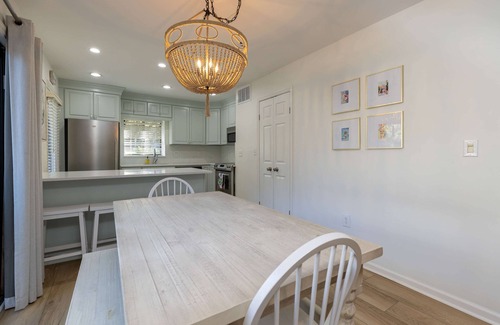 Palmetto Dunes Condo | Luxury 3-Bedroom Condo: Beach Access, Private Pool & Pickleball Court Await!