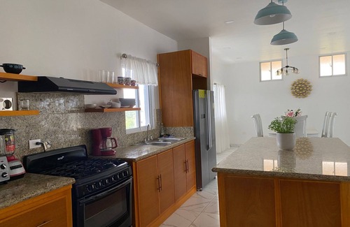 La Esplanada Apartment | Luxury 3-bedroom 2-bathroom Penthouse apartment with AC in Sosúa