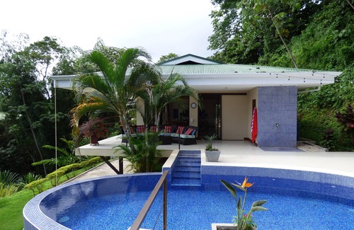 Manuel Antonio House | Luxury 3 bedroom home located 3 miles from The National Park!