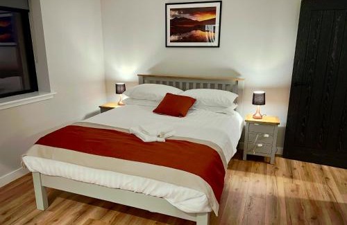 Glengrasco House | Luxury 3 Bedroom House - Stag Moor House