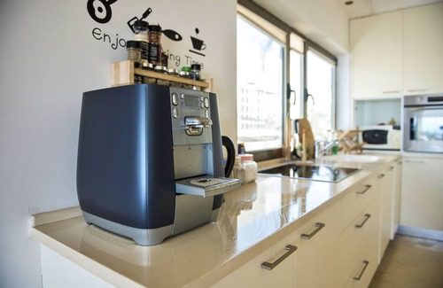 Tel Aviv Promenade Apartment | LUXURY 3 ROOMS APARTMENT- FULL SEA VIEW TO GORDON BEACH