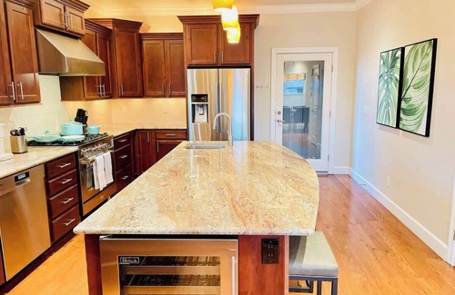 Old Southwest House | luxury 3BD/2BA/4TVs/Sleeps11