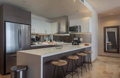 Soliman Bay Apartment | Luxury 3BR Apartmen, Tankah Beach plus Rooftop