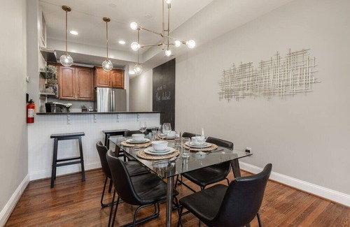 Pleasant Plains Apartment | Luxury 3BR+Parking | Heart of DC | Steps to Metro