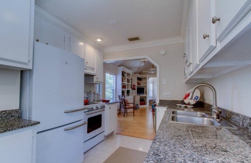 Flamingo Parks Villa | Luxury 4 Bedroom Villa with Communal Pool, West Palm Beach Villa 1218