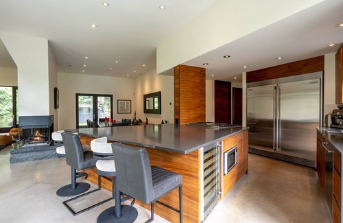 Whistler Cay Estates House | Luxury 4-bedroom home. Winter long-term available! 5 minutes from the lifts!