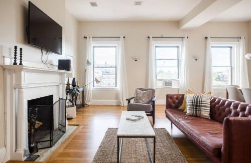 Fenway–Kenmore Apartment | Luxury 4BR 3BA in Fenway w Epic Roof Deck