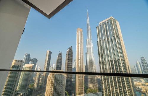 Downtown Dubai Apartment | Luxury 4BR in Heart of Dubai with Burj View