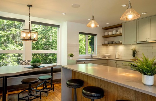 Blackcomb House | Luxury 4BR | Ski-In Access | Private Hot Tub | Managed By Aloha Whistler