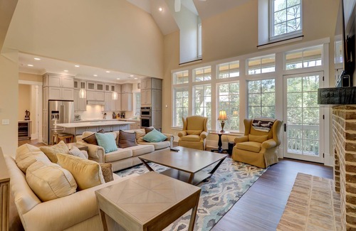 Sea Pines House | Luxury 5 BR Sea Pines Home 4th Row Private Pool Hot Tub Beach & Bike Gear