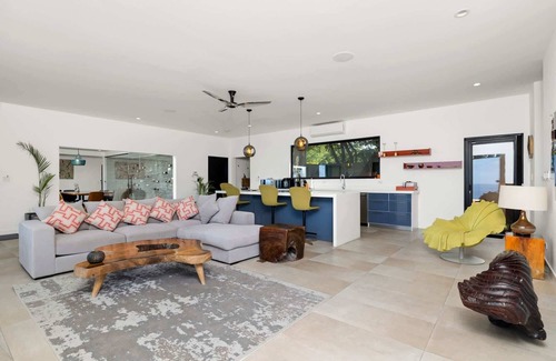 Potrero House | Luxury 5BR Oceanview Villa with Infinity Pool, King Beds, and Sunset Views Over