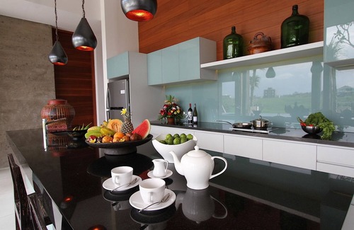 Cemagi Villa | Luxury 5BR Villa Ocean & Rice Field View!