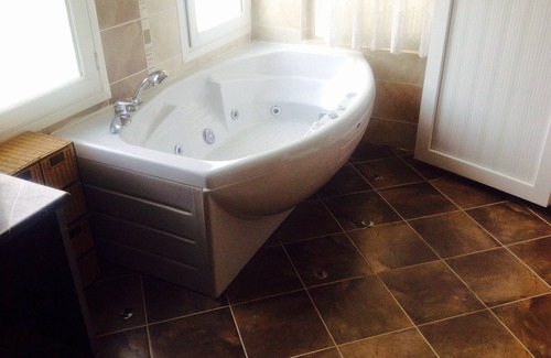Dalyan Villa | Luxury 6 bedroom villa all ensuite , private pool free wifi,aircon,Sat TV