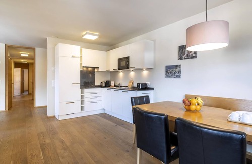 Valbella Apartment | Luxury 6-person apartment in the holiday park Landal Alpine Lodge Lenzerheide