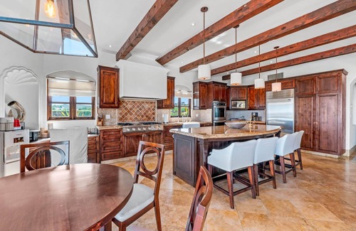 Cabo San Lucas House | Luxury 6BR Escape w/Ocean & Golf Views