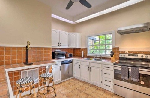 Boynton Beach House | Luxury 7 Bedroom 5 Bath Mini Resort with Pool in Backyard Tropical Paradise!