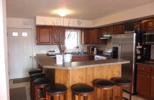 Mendon House | Luxury 7BR/6.5BA Mountain Retreat with Sauna, Hot Tub, and Stunning Views