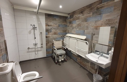 Banwell House | Luxury accessible holiday accommodation with a hot tub and hoists.