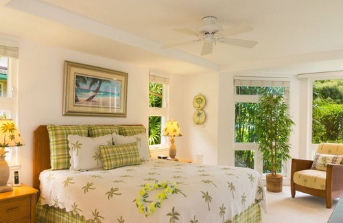 Kaiulani House | Luxury Air-Conditioned Home For Rent-It's Like 3 Hotel Rooms for the Price of 1