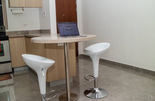 Eden Gardens Apartment | Luxury and Cozy Oasis 1Br with Pool & Free Parking+ Near Beach