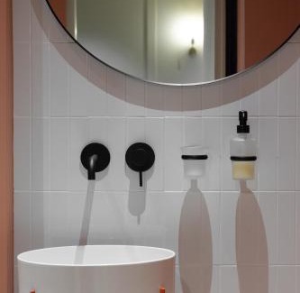 Athens City Centre Apartment | Luxury and Stylish Suites in the Historical Centre