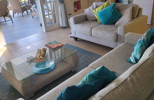 Lower Carlton Apartment | Luxury and value with outstanding views of the sea
