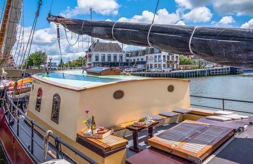 Amsterdam North Boat Rental | Luxury antique sailing ship Lotus