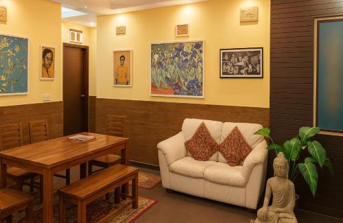 New Delhi Bed & Breakfast | Luxury AOL Suite
