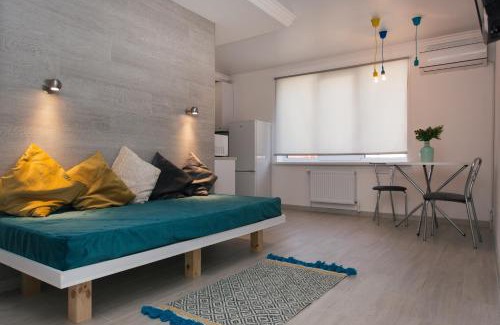 Zarichnyi District Apartment | Luxury apart-hotel New Building near Lavina
