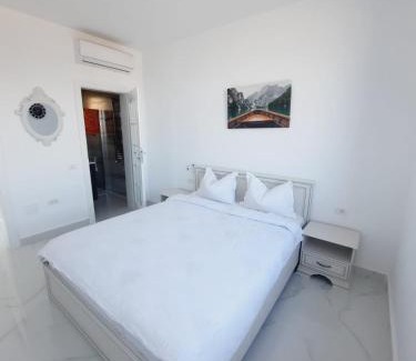 Navodari Apartment | Luxury apartment with sea view