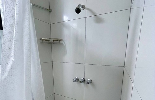 Ate Apartment | Luxury Apartment: 3BR2BA6G Work, Studio & Family - Live Like a Local Peruvian