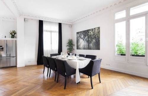 16th Arrondissement Apartment | Luxury Apartment - 5BD/10P - Passy/Trocadéro