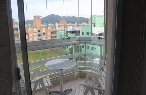 Ingleses Norte Apartment | Luxury apartment 40m from the beach, the top floor overlooking the sea